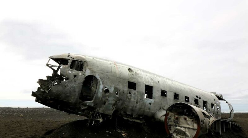 plane-crash-image Home